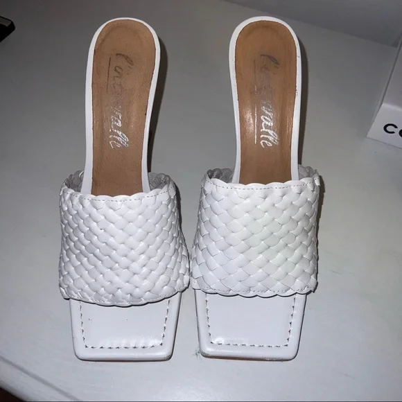 L’intervalle white leather heels (size 37) - Picture 3 of 4